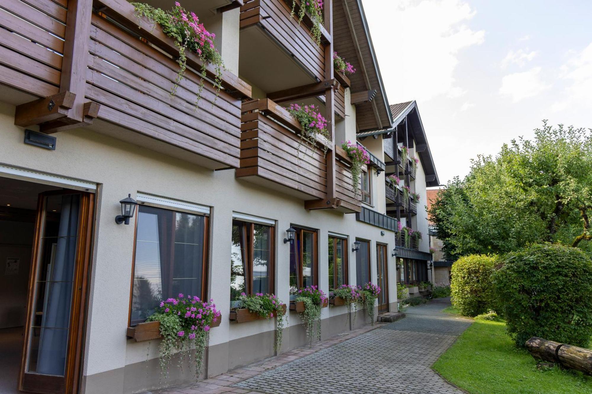 Hotel Lindenhof Hubmersberg Pommelsbrunn Екстер'єр фото